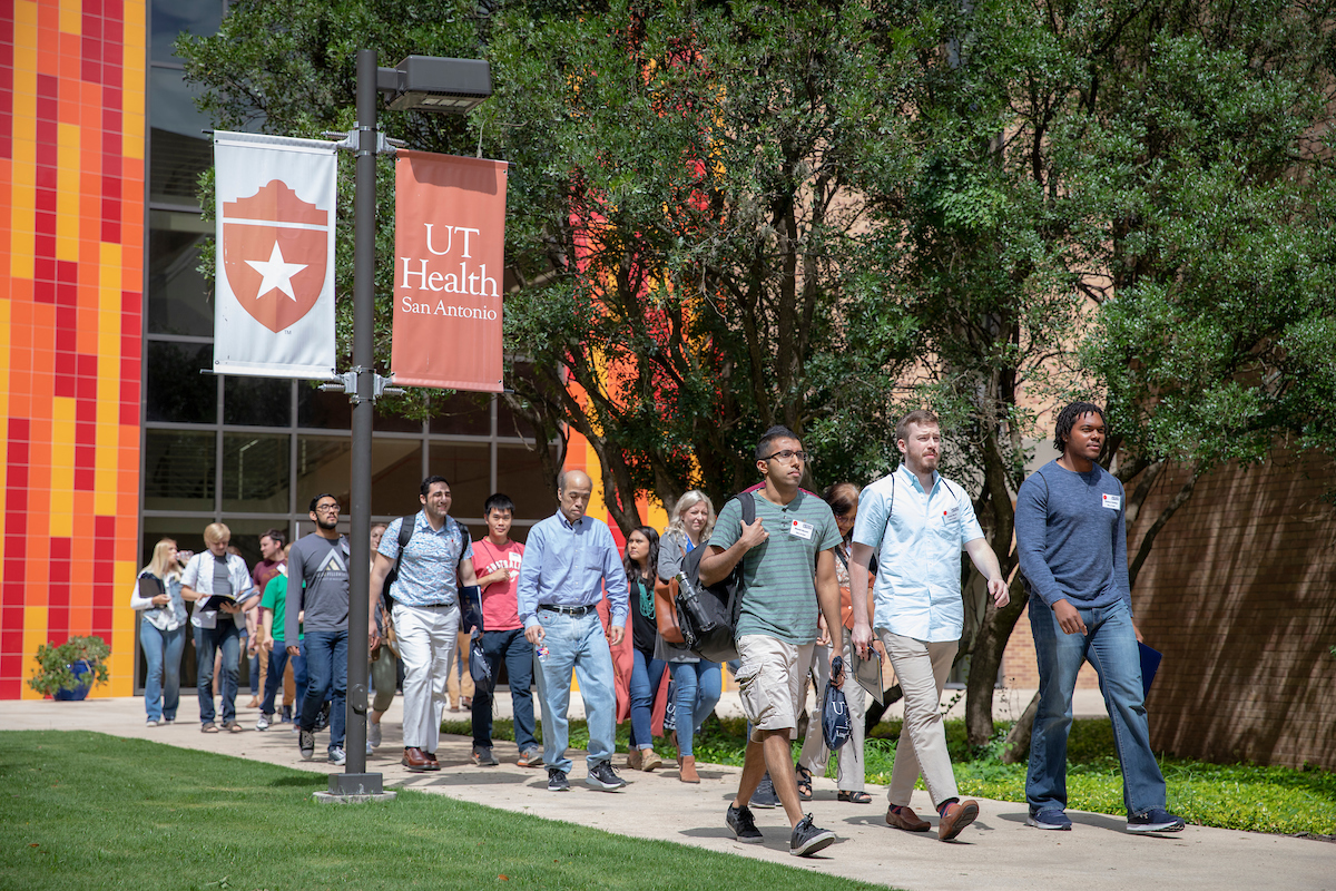 students visit campus