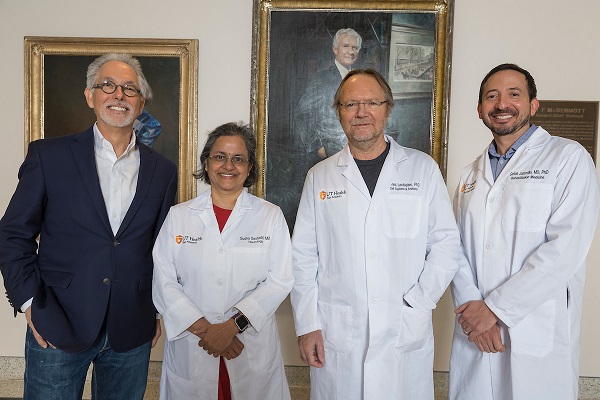 (l-r) Rick Morris; Sudha Seshadri, M.D.; James Lechleiter, Ph.D.; Carlos Jaramillo, M.D., Ph.D.