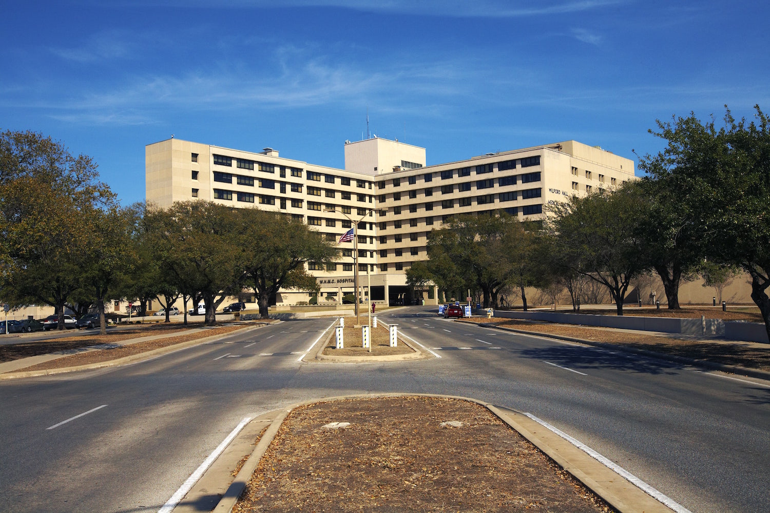 lackland afb hospital
