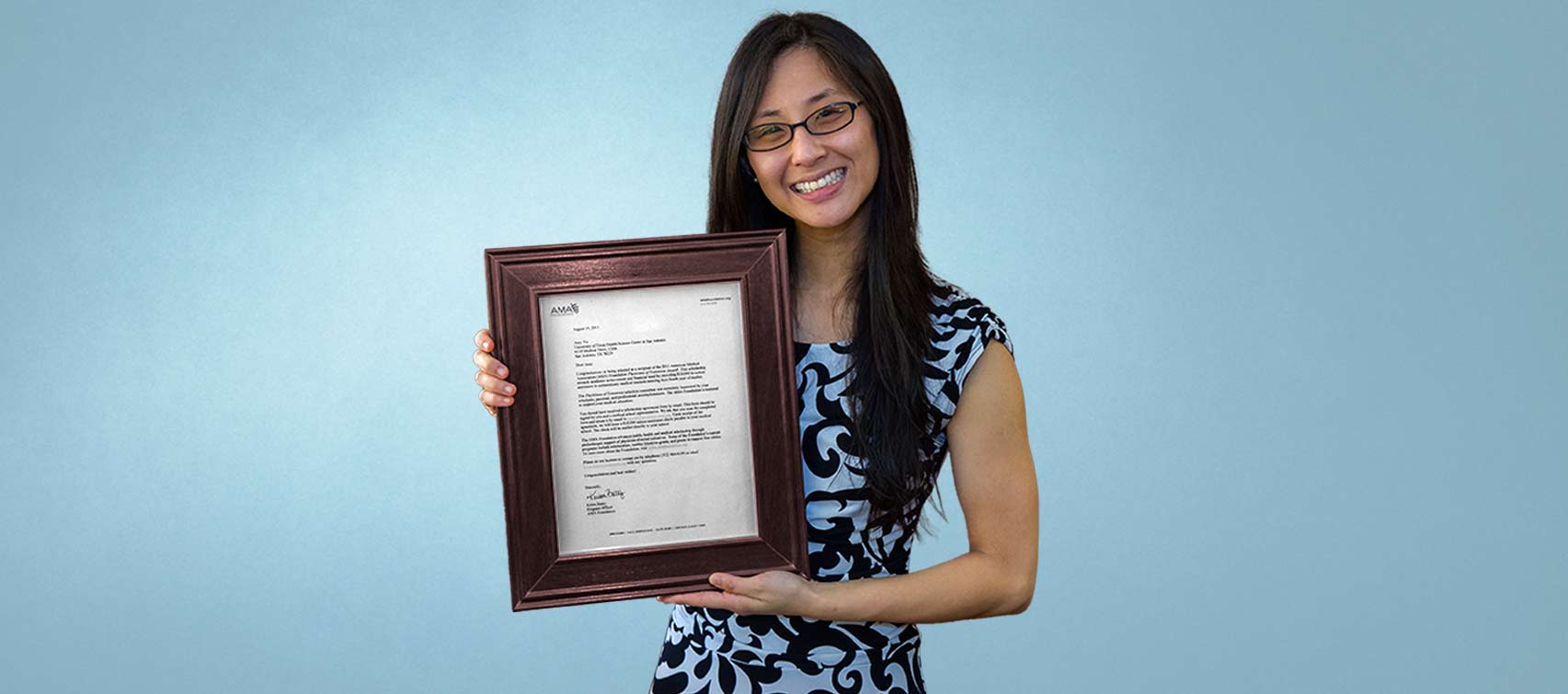 Amy Yu with American Medical Association Physician of Tomorrow award