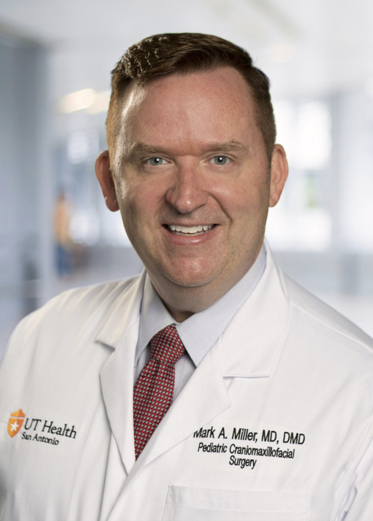 Dr. Mark Miller Headshot